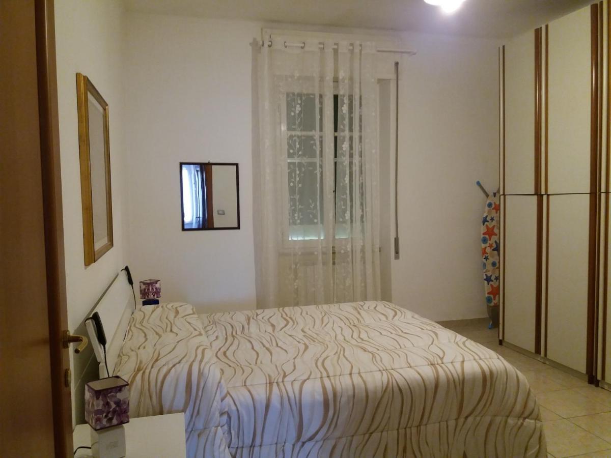 Casa Vacanze Lida 마리나 디 카라라 외부 사진